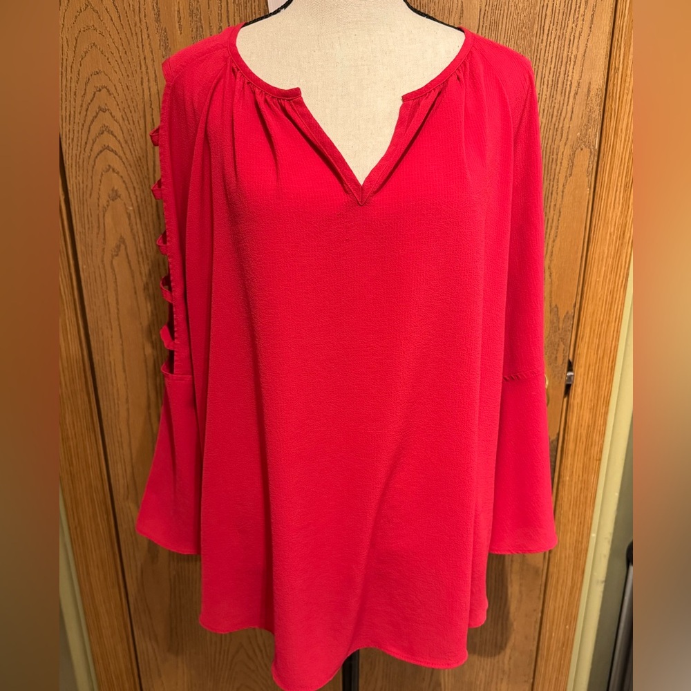 Jennifer Lopez Fuchsia Cut Out Sleeves V Neck Blouse